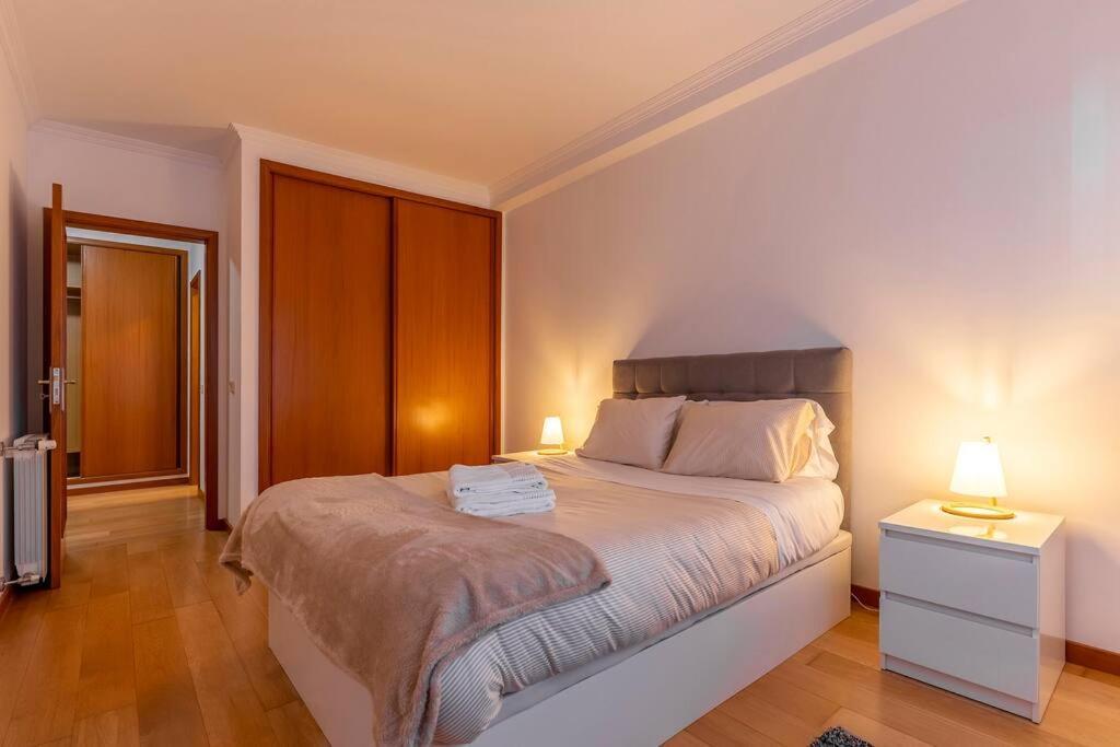 Pereira'S Apartment- Free Garage Aveiro Ngoại thất bức ảnh
